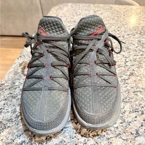Sleek Gray and Red Athletic Shoes